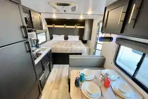 Keystone Springdale RV trailer Sleeps 7 Lightweight
