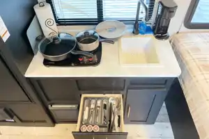 Keystone Springdale RV trailer Sleeps 7 Lightweight