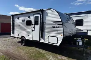 2025 Jayco Jay Flight SLX 175BH Travel Trailer (Unit 01)