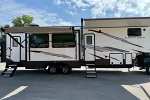 Montana High Country 335BH Fifth Wheel