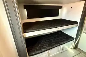 Montana High Country 335BH Fifth Wheel