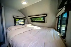 2023 Trailer Under 5000lbs (Sleeps 6 & Delivery)