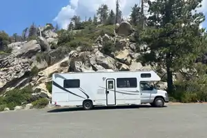 Thor Motor Coach Majestic 28A Class C