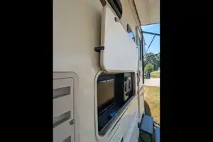 Mercedes Benz Coachmen Prism M-2150 Class C
