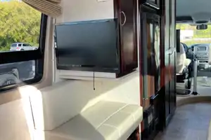 Vincent's Pleasure-Way Plateau Class B