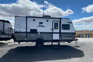 Samantha's Jayco Jay Flight SLX-7 Travel Trailer