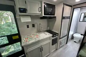 Samantha's Jayco Jay Flight SLX-7 Travel Trailer