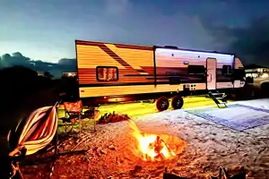 Michael's Heartland Pioneer QB 300 Travel Trailer