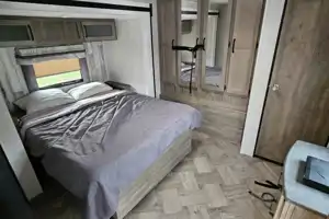 Ricky's Palomino Puma Bunkhouse