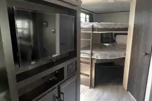 (Delta Diva ) 2022 Jayco Jay Feather 24bh