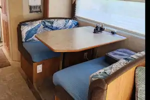Howard's Jayco Greyhawk