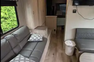 IBB Coachmen freedom express 246 RKS Travel Trailer