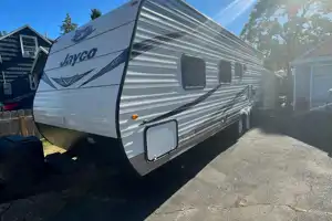 Torrey's Jayco Jay Flight SLX Travel Trailer