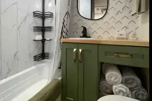 The Ugly Duckling!