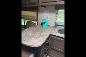 M and R RVs  Crossroads Sunset trail super lite Travel Trailer