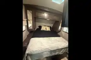M and R RVs  Crossroads Sunset trail super lite Travel Trailer