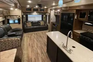 Jones Chaparral 2 Bedroom 390QSMB