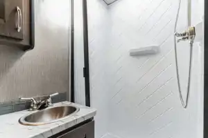 NEXIE - 2022 Nexus RV Triumph