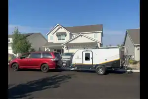 Ember off-grid Square Drop Trailer