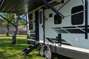 John's Grand Design 2400bh Travel Trailer