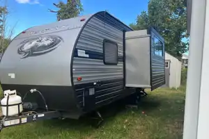 SleepyHeadz Campers and Tents LLC