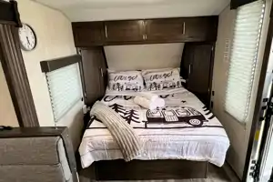 SleepyHeadz Campers and Tents LLC