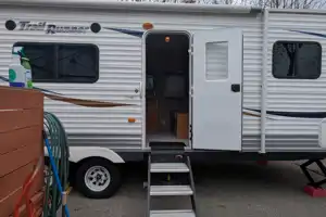 NIT'S Prime Time Trail Runner Travel Trailer