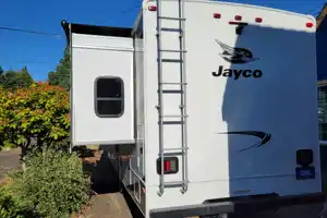 Jayco Greyhawk 27U Class C - Super Clean and Easy to Drive!