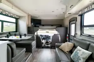 Spacious Dog Friendly and stocked for adventure!!!