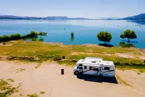 Bali Rv Rentals - Best RV Vacation with Thor Coleman 30ft