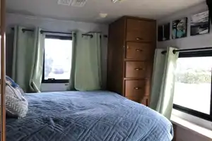 Newly updated! 2007 Fleetwood Terra Class A