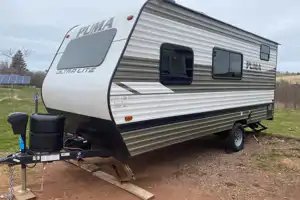Palomino Puma Ultra Lite Travel Trailer