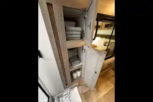 Rockwood Signature 374BH Fifth Wheel sleeps 10