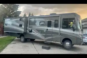 David's Winnebago Sightseer Class A