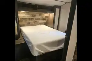 Willamette Dutchmen 2850bhs bunkhouse trailer