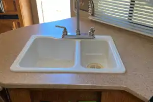 Jeff's Dutchmen Rainier Travel Trailer