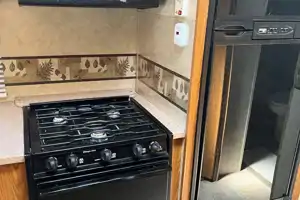 Jeff's Dutchmen Rainier Travel Trailer
