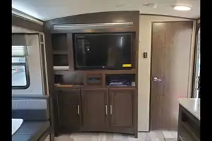 Nicole / Rob's  Fun Finder Travel Trailer