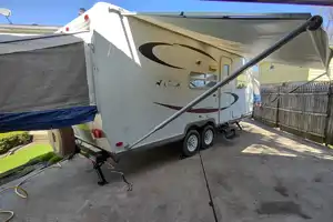 Rockwood 22ss Hybrid