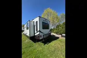 Tyler's Forest River Artic wolf limited Fifth Wheel