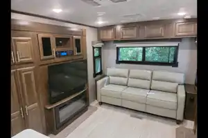 2020 Rockwood Signature 8328BS, Luxury Camper, Sleeps 4!