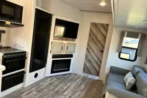 James's Forest River Impression Fifth Wheel