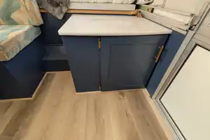 Le Folding Shelter 