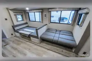 Portzen’s Luxury Travel Trailer for 9