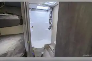 Portzen’s Luxury Travel Trailer for 9