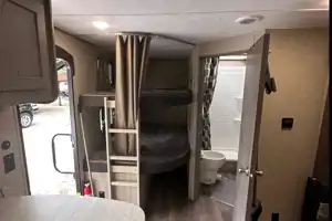 Portzen’s Luxury Travel Trailer for 9