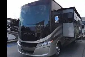 Tiffin Motorhomes 36LA Class A