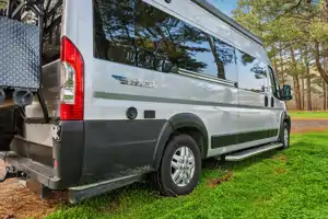 Luxurious Class B Camper Van 4 person Jayco Swift 20A