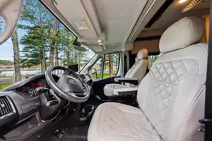 Luxurious Class B Camper Van 4 person Jayco Swift 20A