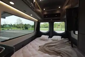 Luxury  Airstream interstate 19 Class B Camper Van